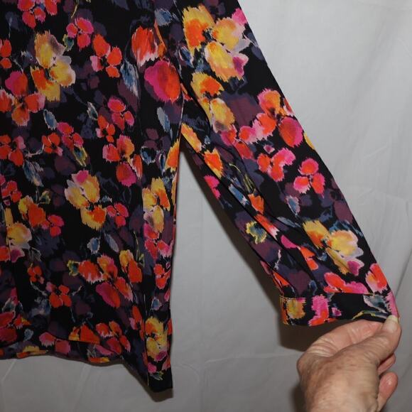 Investments Blouse Button Down Floral Multicolor 3/4 sleeves - Picture 10 of 12